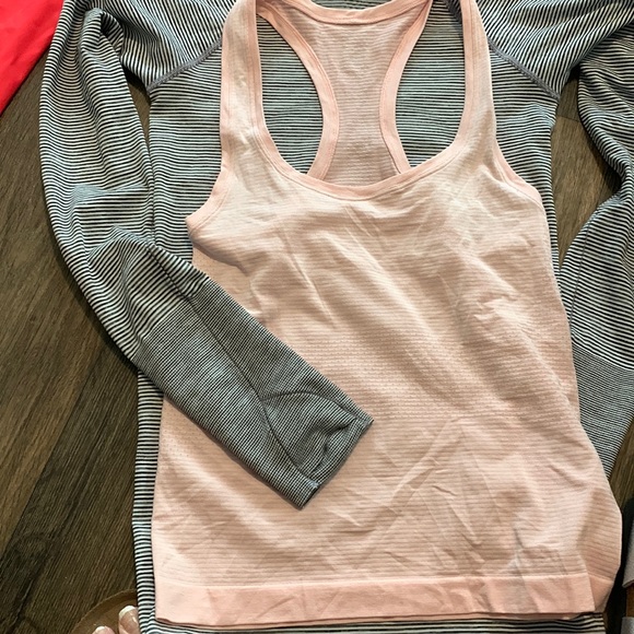 Lululemon Swiftly Technology Razorback Crop, Pretty Pink, Silverscent xstatic - Picture 3 of 12